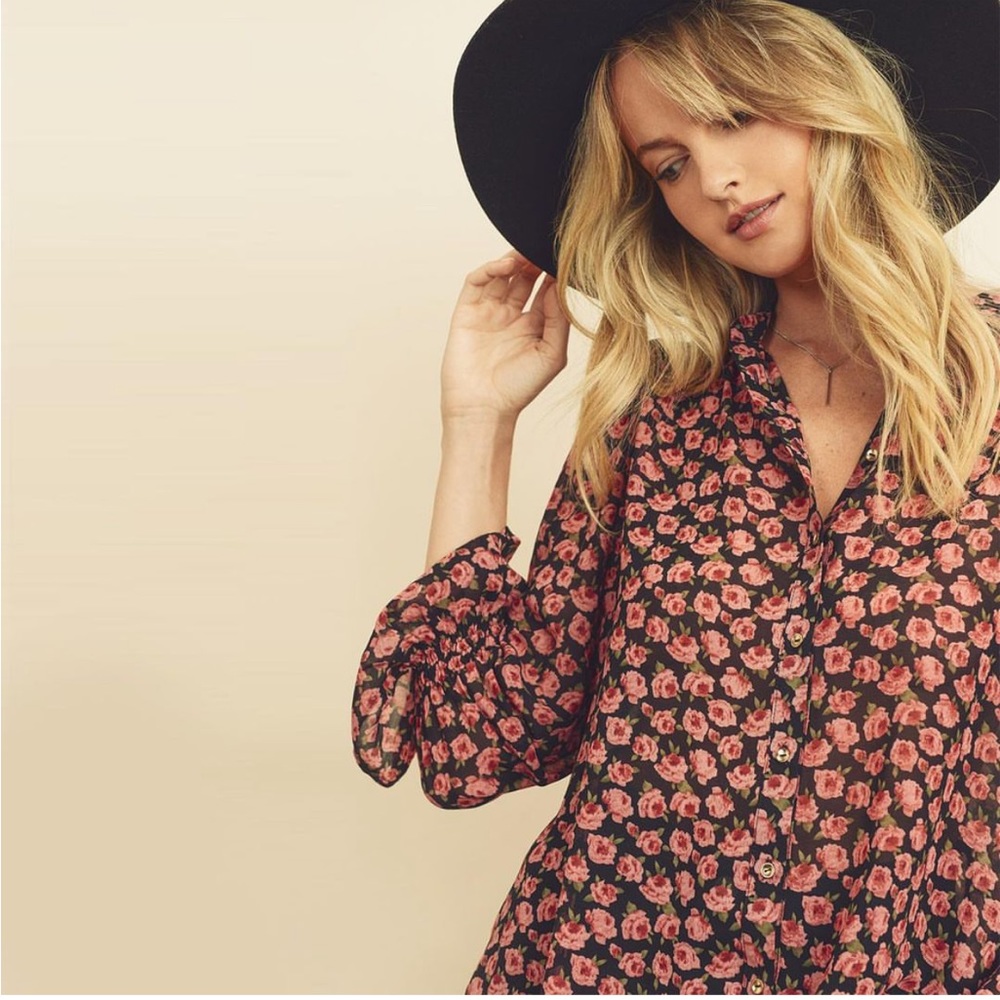 Dress Forum rose print button up shirt NWT